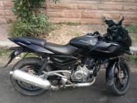 Black Bajaj Pulsar 220 DTSi