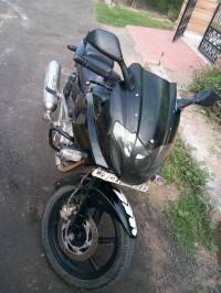 Black Bajaj Pulsar 220 DTSi