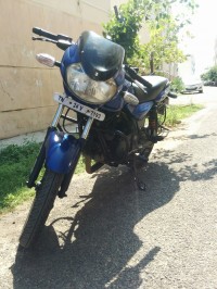 Blue Bajaj Discover DTSi 135