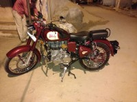 Red Royal Enfield Classic 350