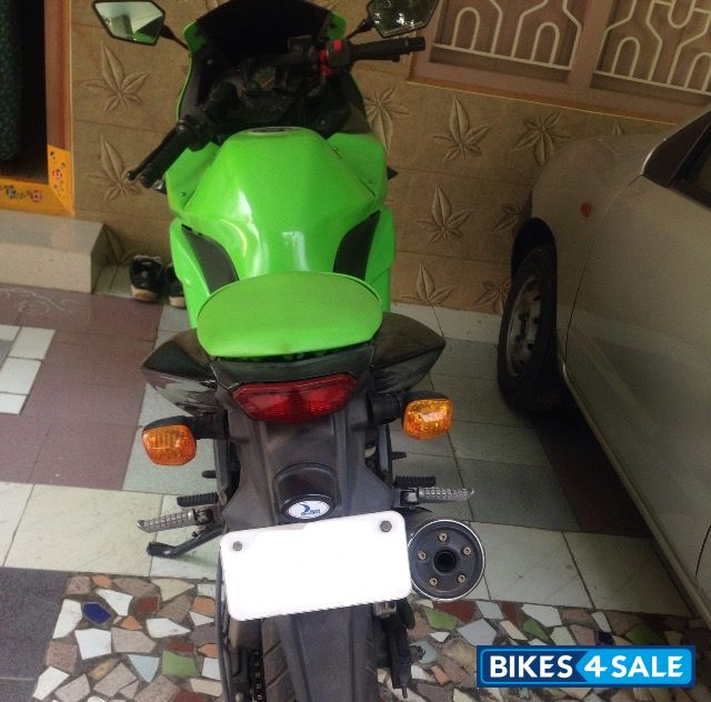 Green Kawasaki Ninja 250R