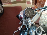 Black Bajaj Avenger 200 DTS-i