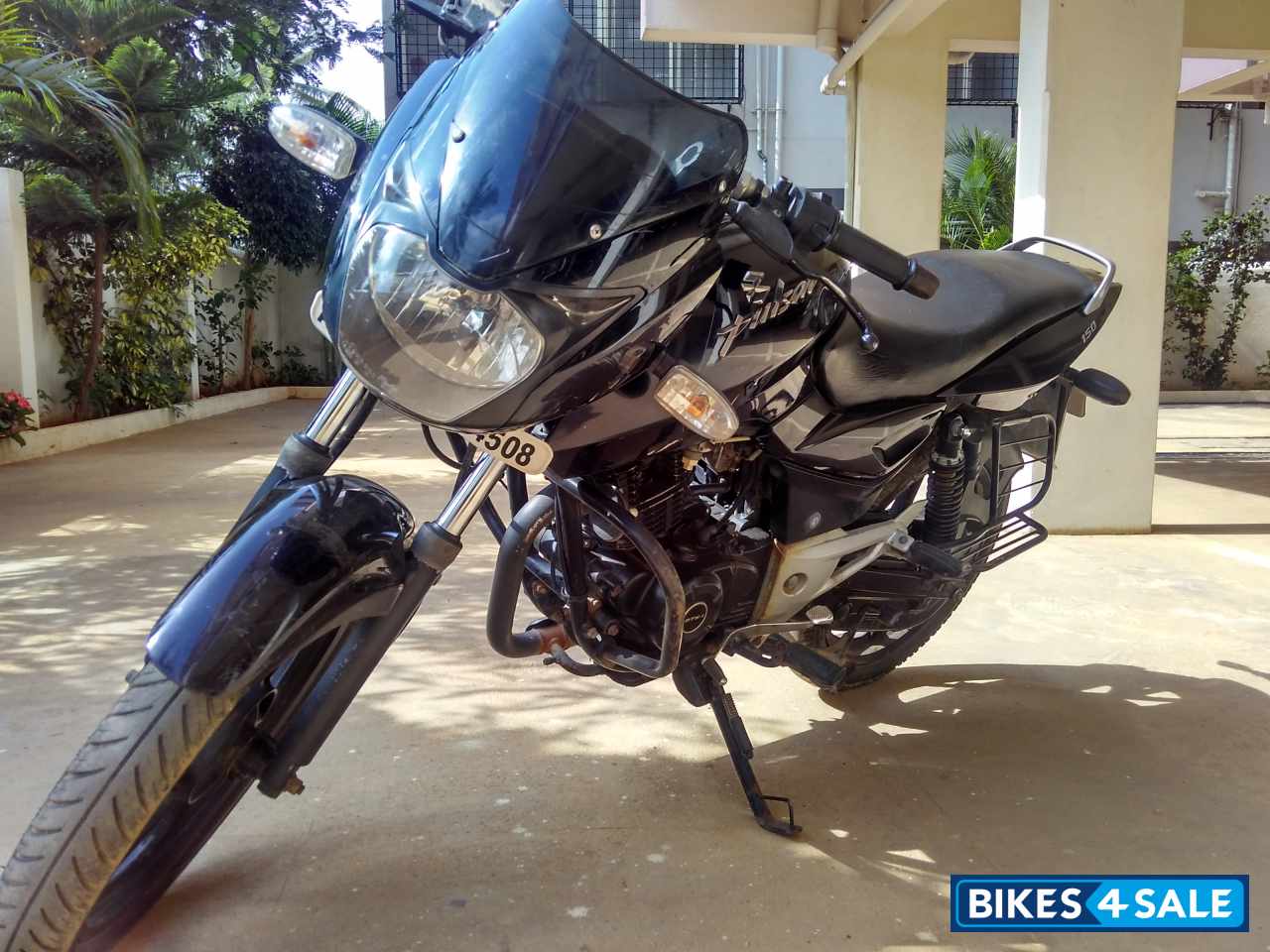 Black Bajaj Pulsar 150 DTSi