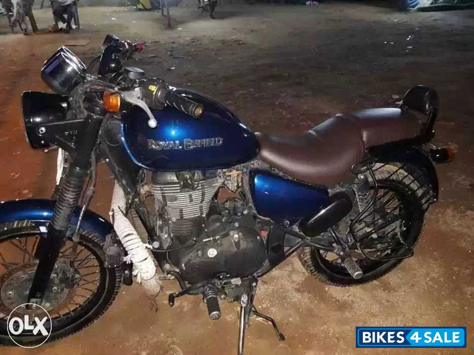 Marine Royal Enfield Thunderbird Marine Royal Enfield Thunderbird