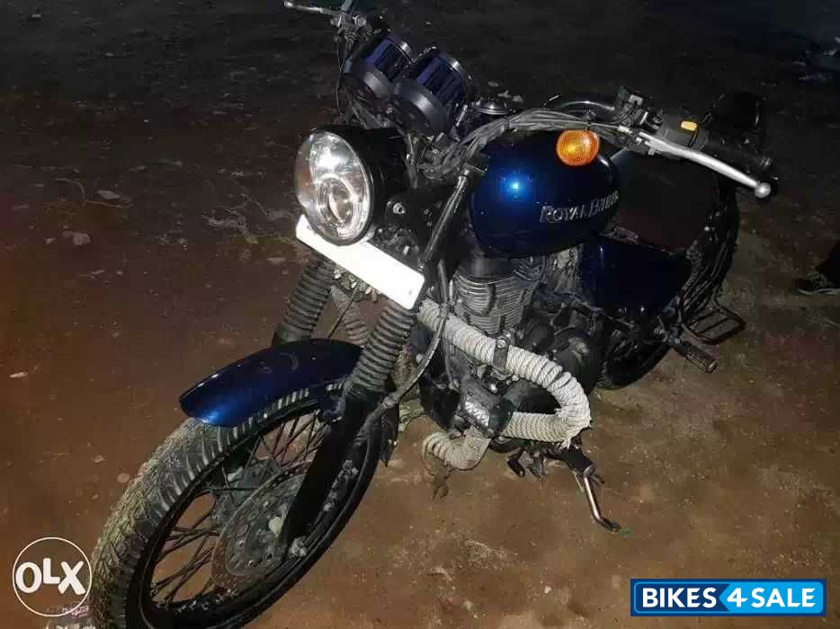 Marine Royal Enfield Thunderbird Marine Royal Enfield Thunderbird