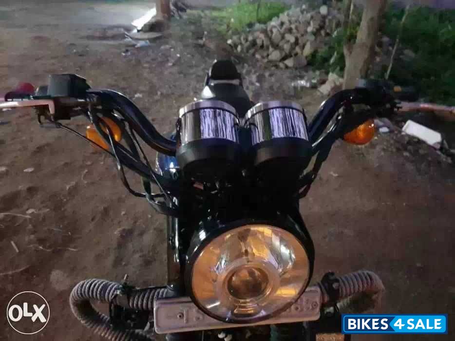 Marine Royal Enfield Thunderbird Marine Royal Enfield Thunderbird