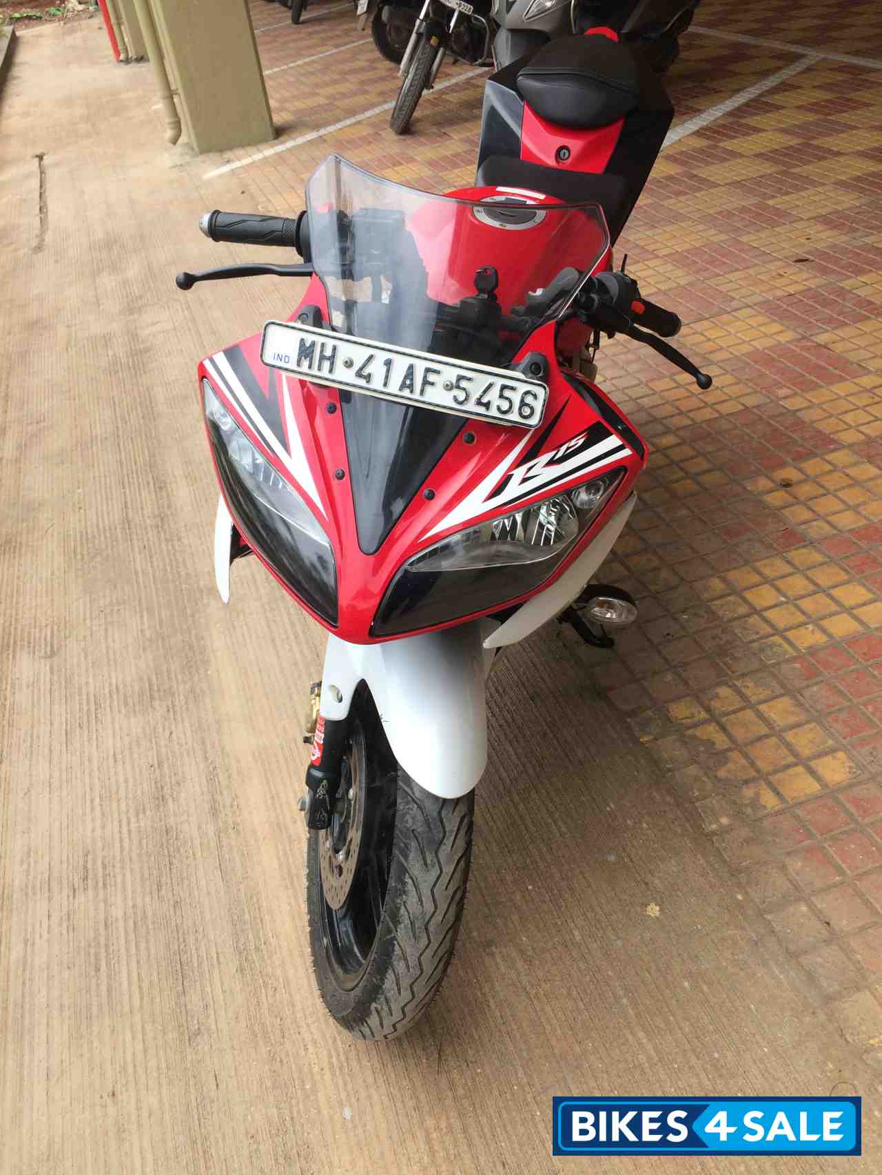 Red & White Yamaha YZF R15 V2