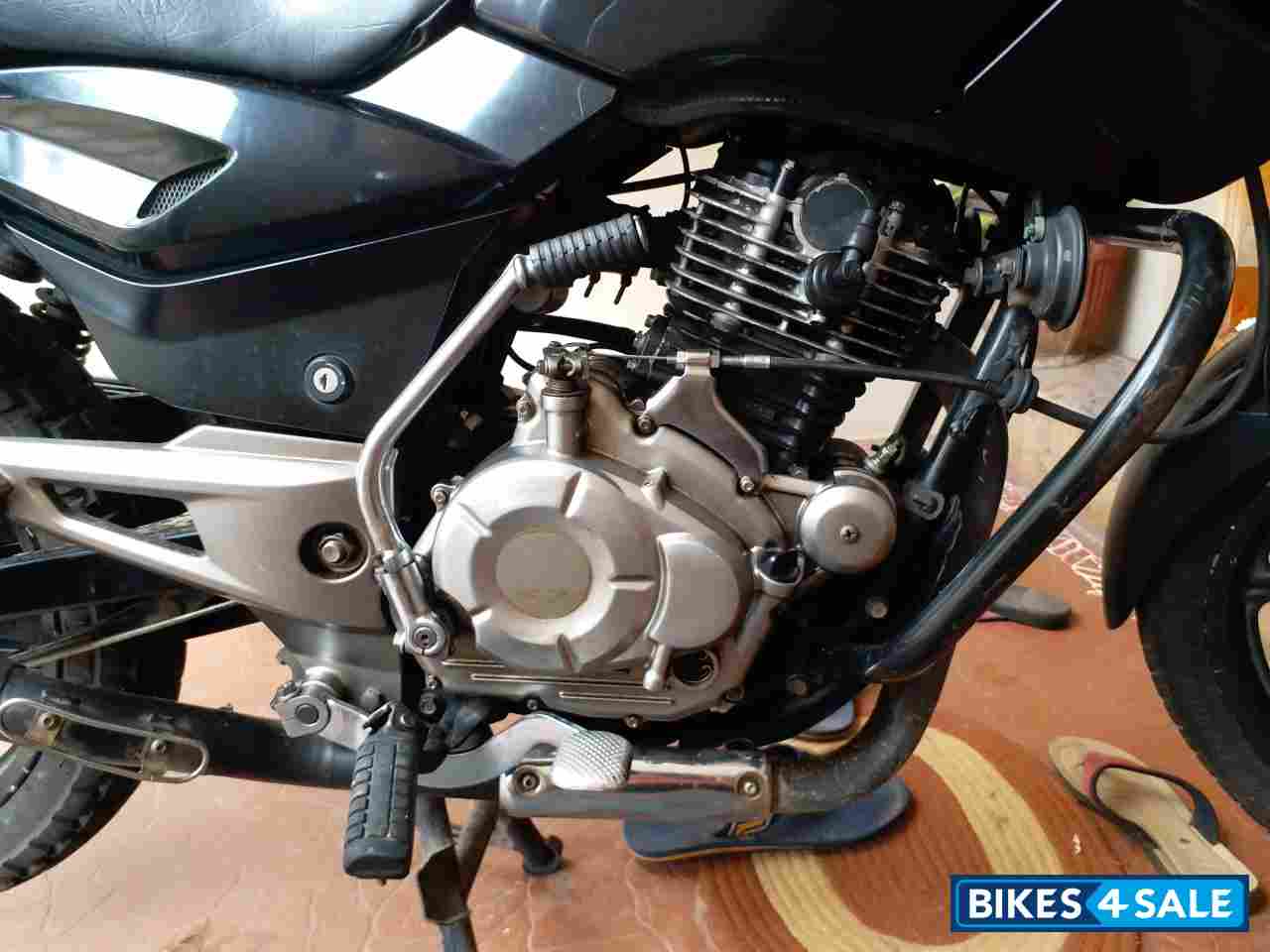 Black Bajaj Pulsar 150 DTSi Black Bajaj Pulsar 150 DTSi