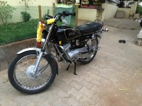 Black Yamaha RX 100