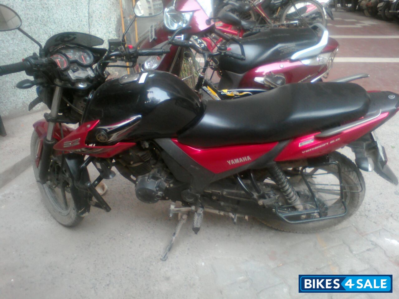 Red & Black Yamaha SZ-RR V2