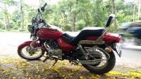 Champagne Red Bajaj Avenger 220 DTS-i