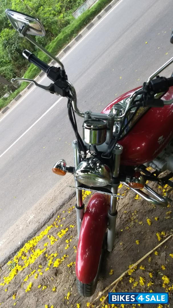 Champagne Red Bajaj Avenger 220 DTS-i Champagne Red Bajaj Avenger 220 DTS-i