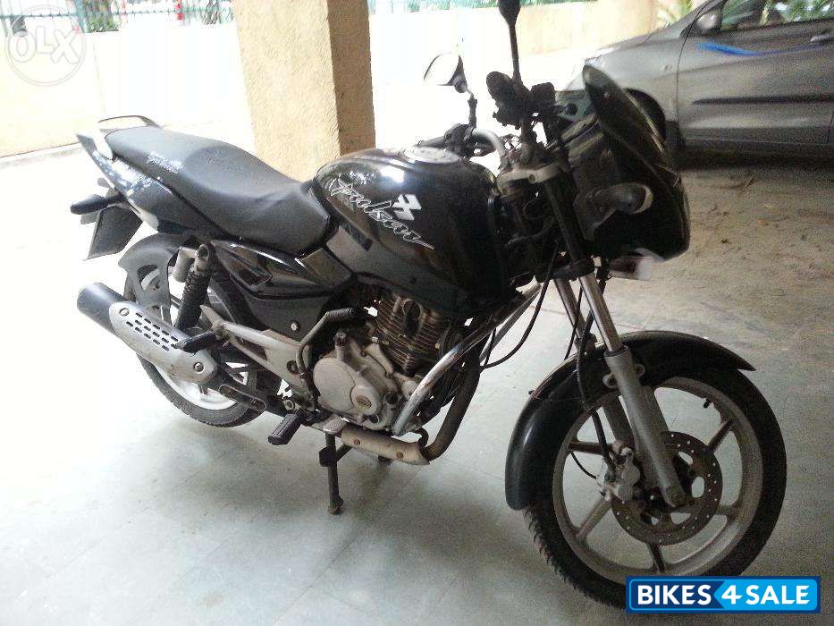 Black Bajaj Pulsar 150 DTSi