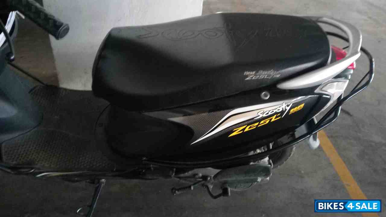 Black TVS Scooty Zest