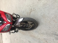 Red Yamaha Fazer FI V2