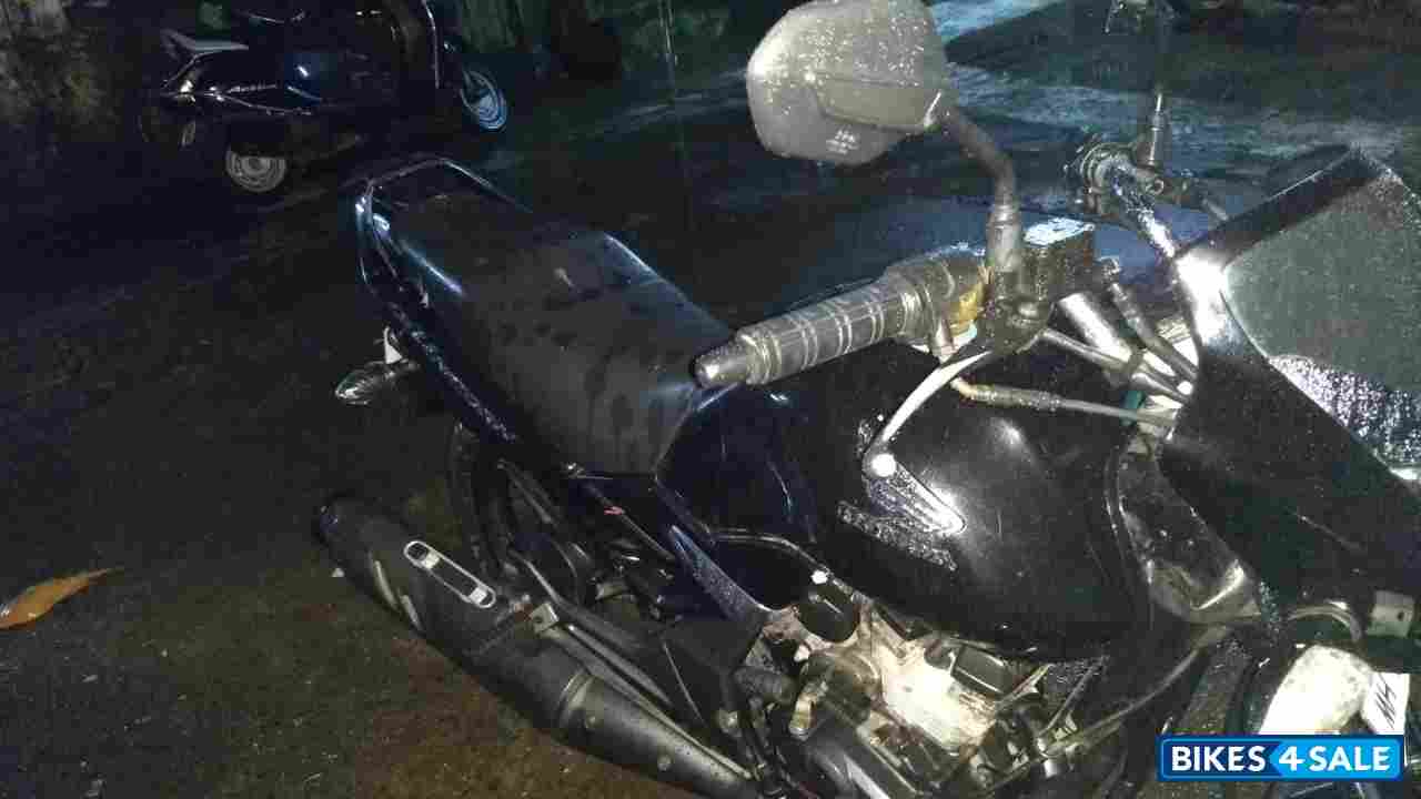 Black Honda CB Unicorn