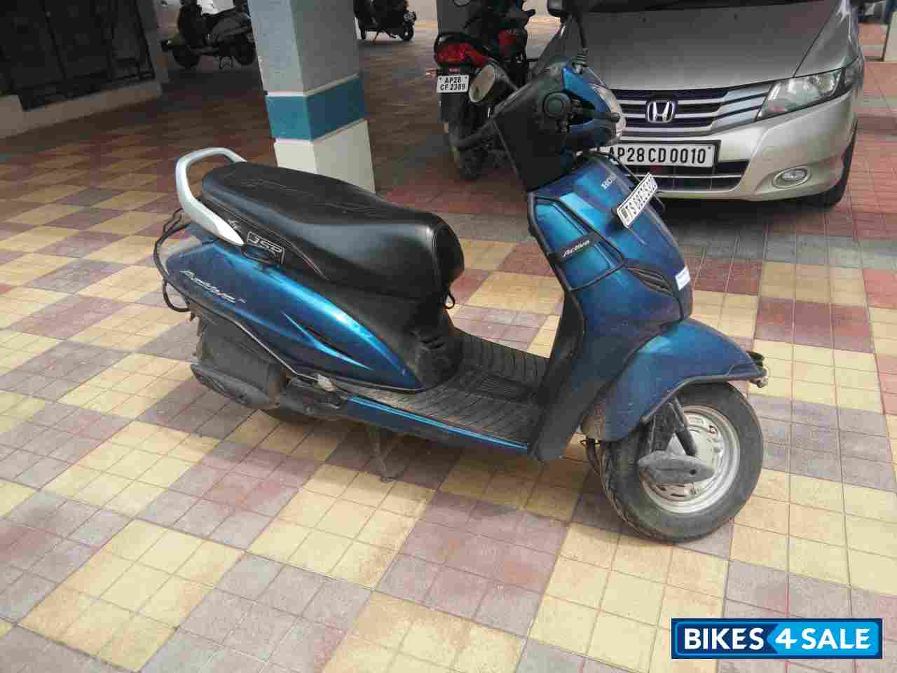 Blue Honda Activa 3G Blue Honda Activa 3G
