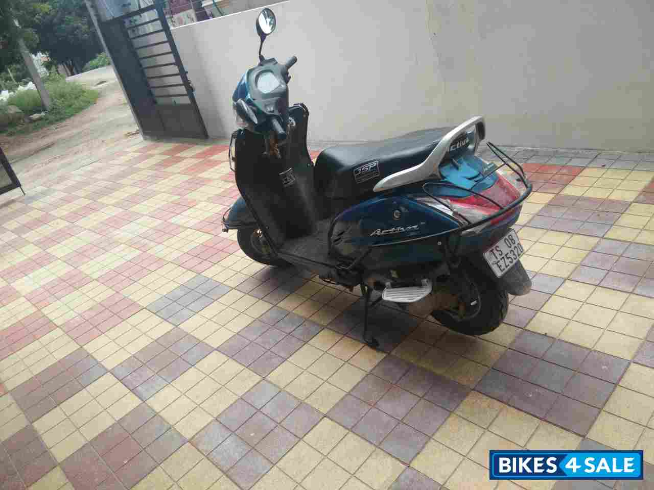 Blue Honda Activa 3G Blue Honda Activa 3G
