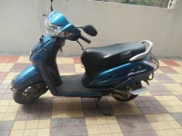 Blue Honda Activa 3G