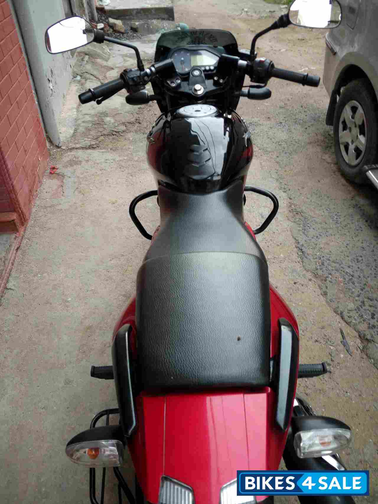 Wine Red Bajaj Pulsar 180 DTSi