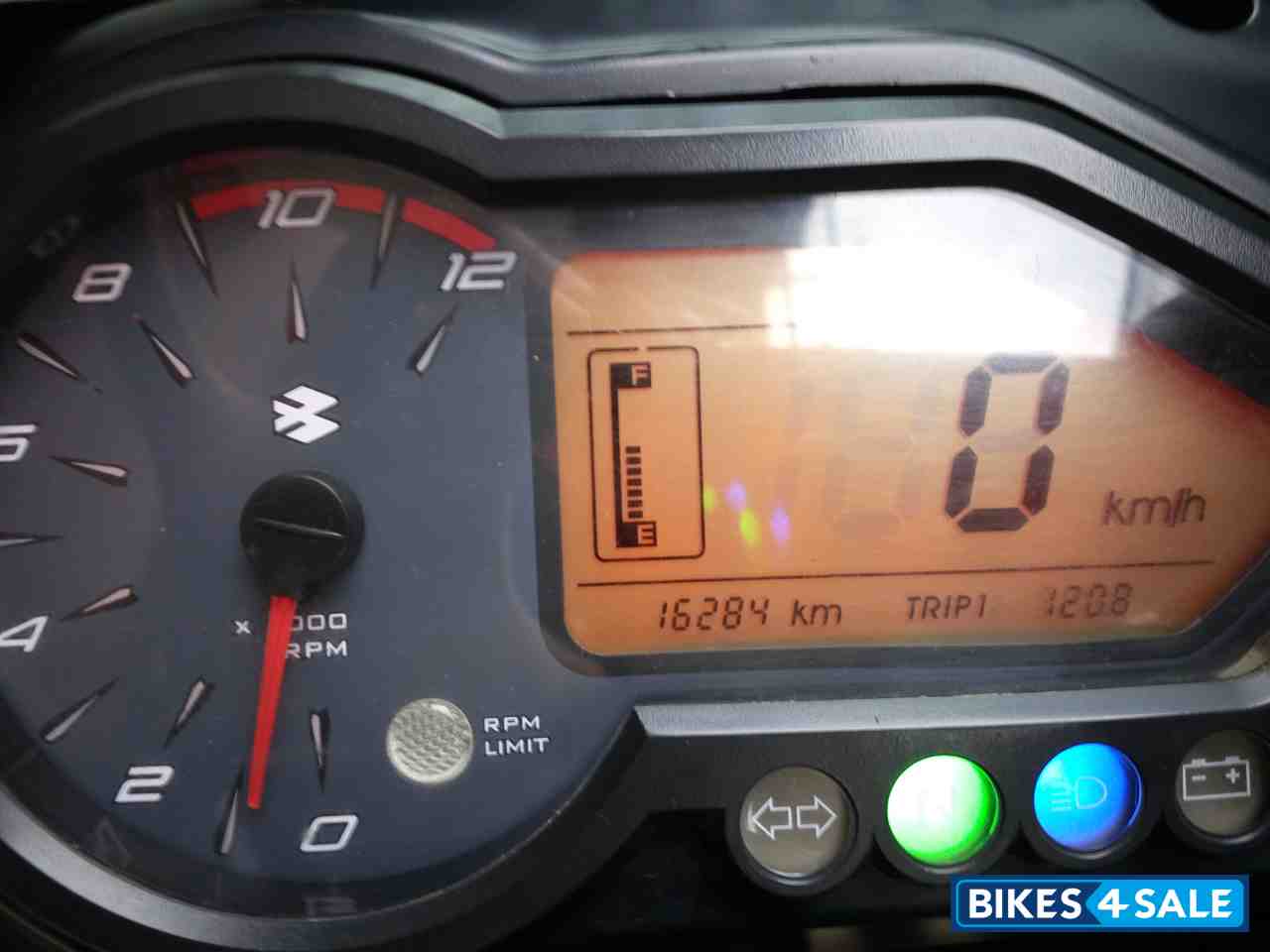 Wine Red Bajaj Pulsar 180 DTSi