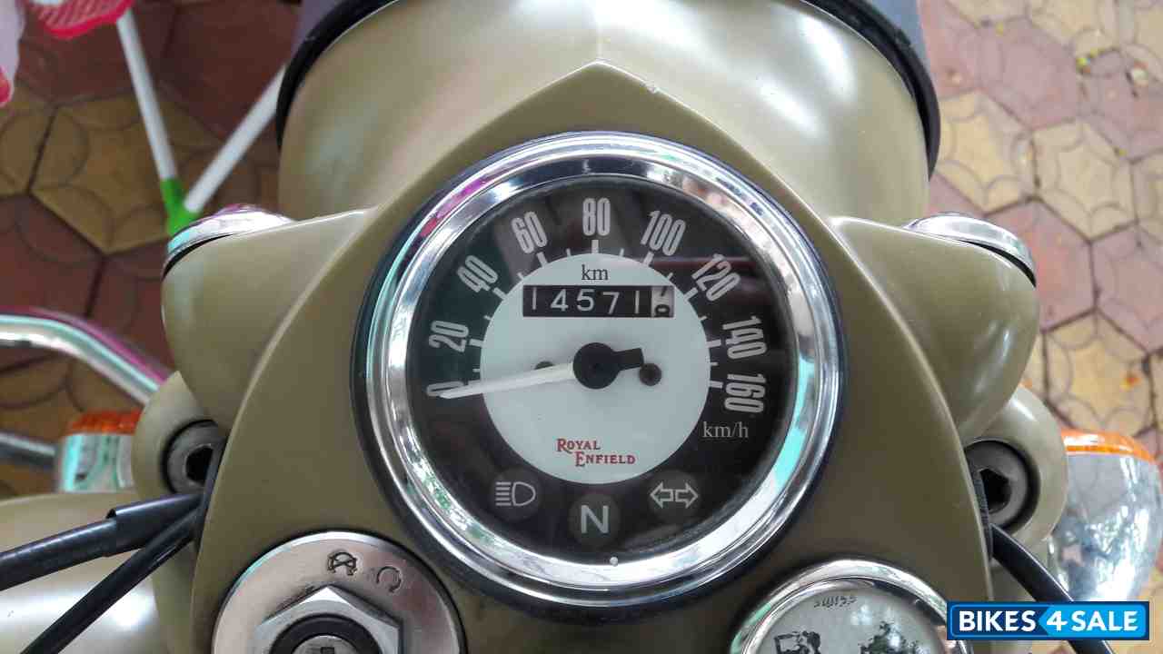 Desert Storm Royal Enfield Classic Desert Storm