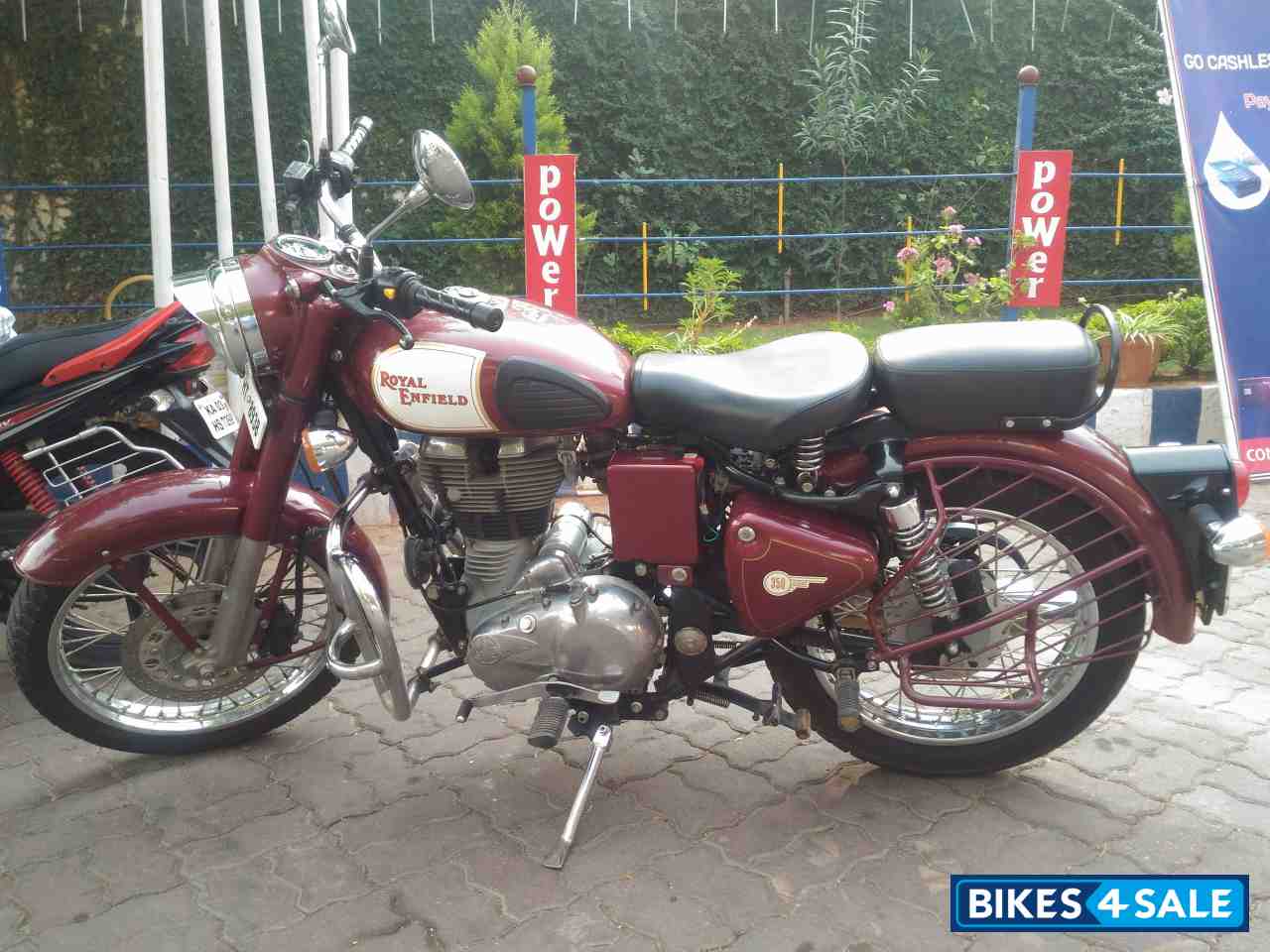 Maroon Royal Enfield Classic 350