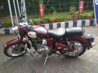 Maroon Royal Enfield Classic 350