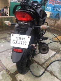 Black Honda Unicorn Dazzler