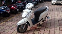 White Honda Aviator
