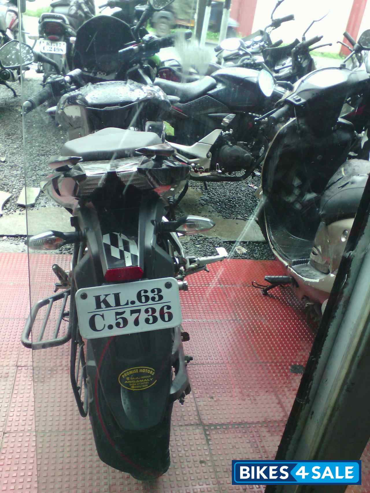 Black Bajaj Pulsar AS 150