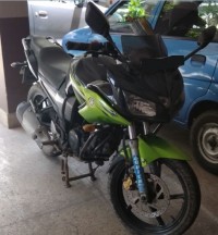 Black Cyber Green Yamaha Fazer