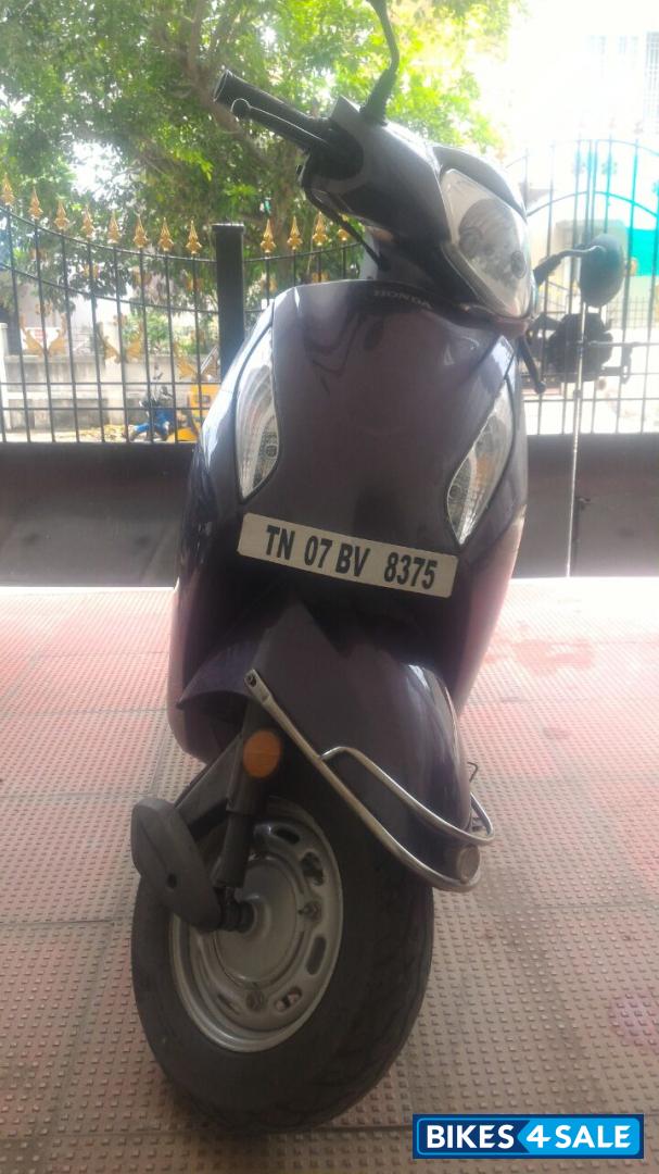 Lavendar Honda Activa i