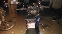 Blue Bajaj Discover 100