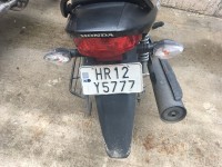 Black Honda CB Shine