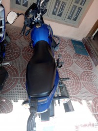 Blue Bajaj XCD 125 DTS-Si