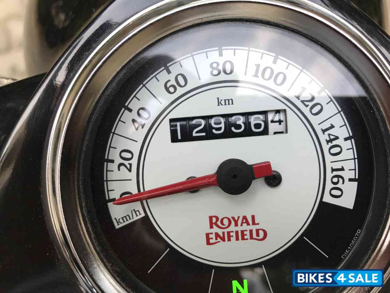 Black Royal Enfield Classic 500