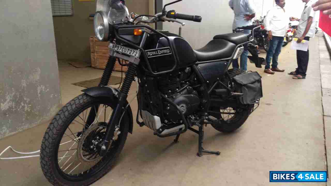 Graniteblack Royal Enfield Himalayan