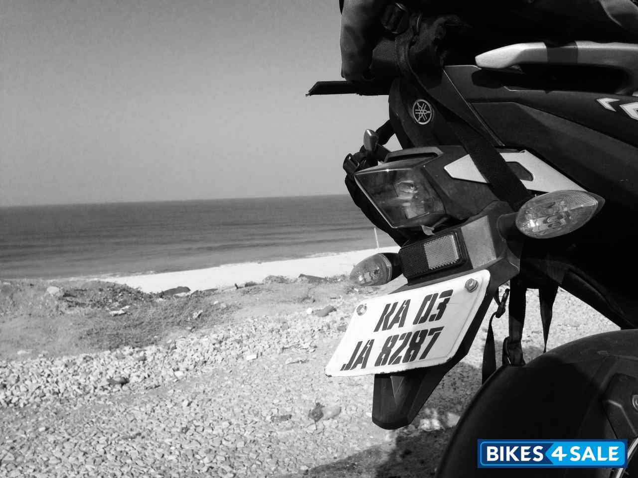 Limited Edition Battle Green Yamaha FZ-S FI V2