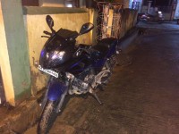 Bajaj Pulsar 220F 2015 Model