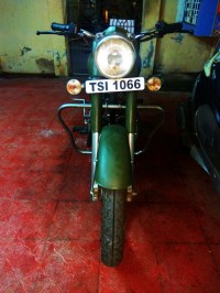 Royal Enfield Bullet Standard 350 Model