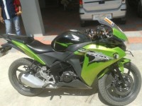 Black & Green Honda CBR 150R