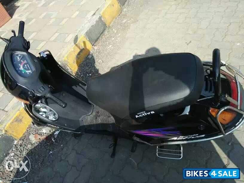 Black Honda Activa