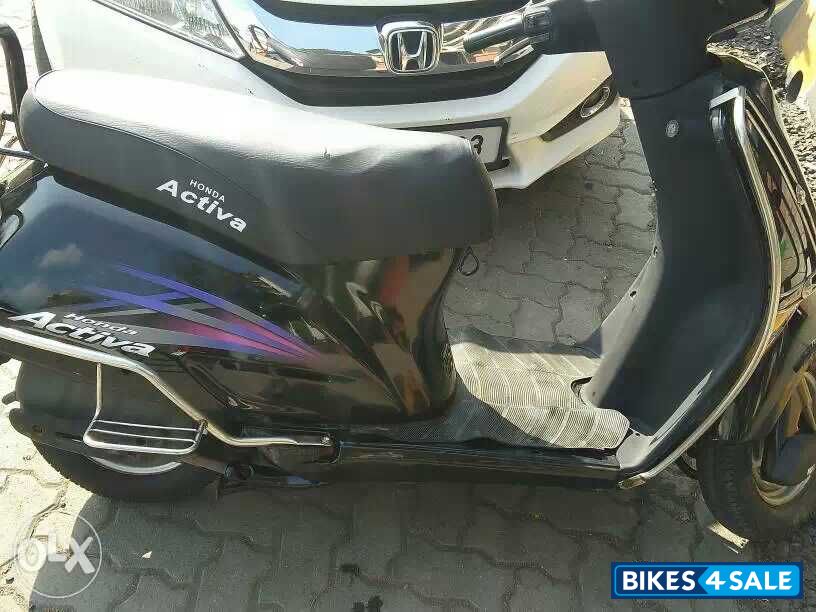 Black Honda Activa