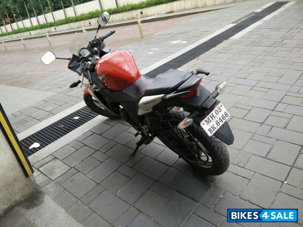 Red Honda CBR 150R Red Honda CBR 150R