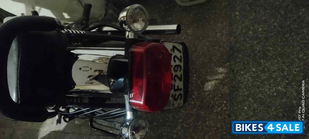 Silver Royal Enfield Bullet Standard 350 Silver Royal Enfield Bullet Standard 350