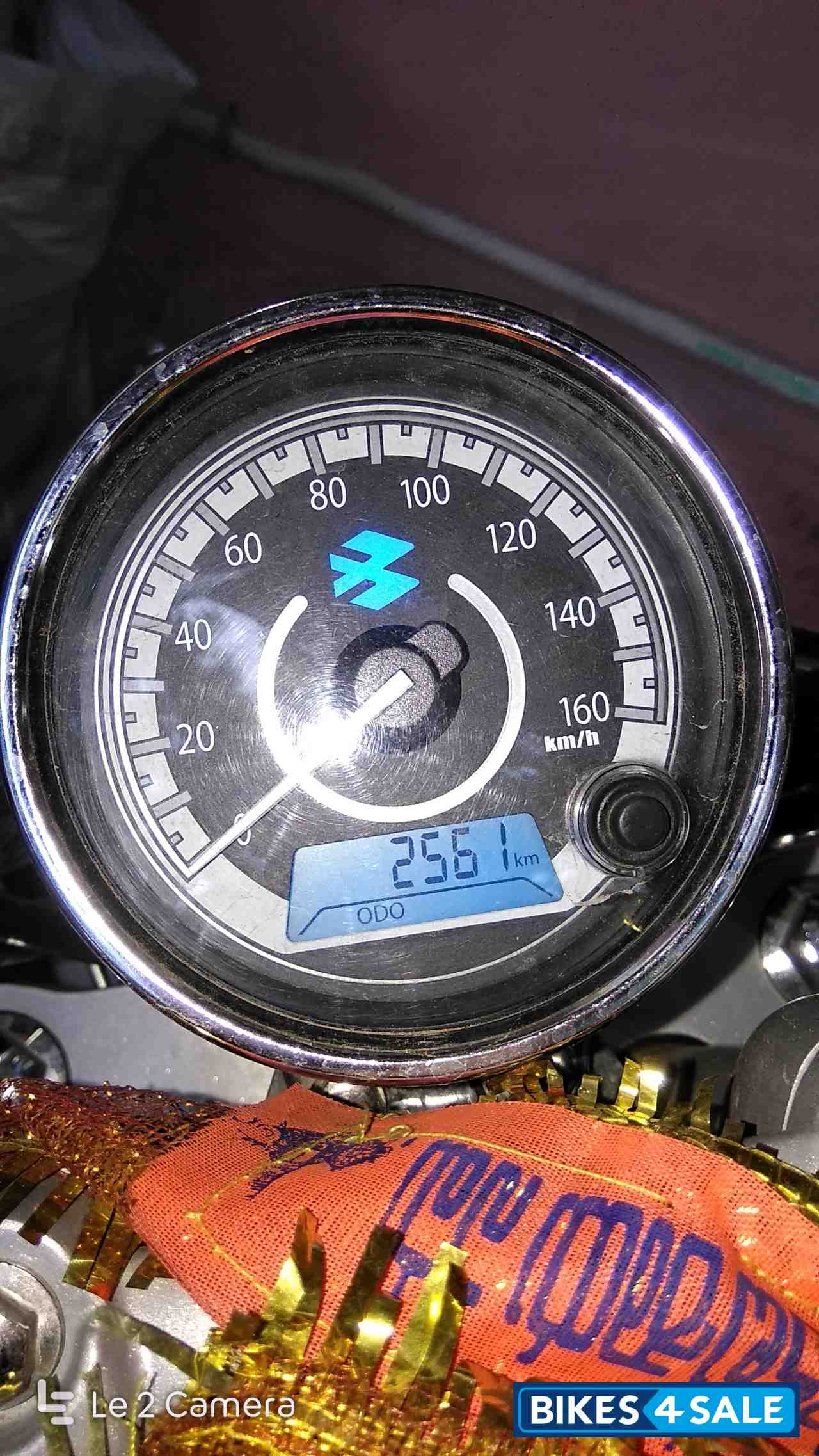 Black Bajaj Avenger Cruise 220