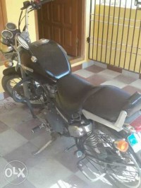 Black Royal Enfield Thunderbird