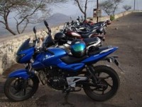 Blue Bajaj Pulsar 200 DTSi