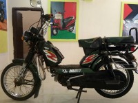 Green TVS XL Super Heavy Duty